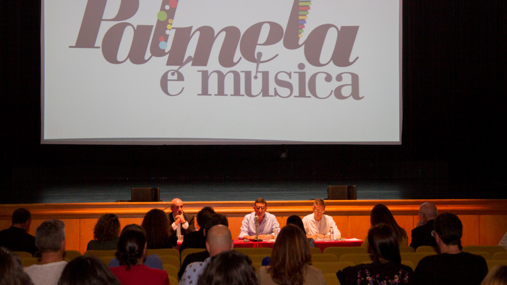 O Encontro “Palmela é Música”, realizado no dia 12 de outubro, no Cineteatro S. João, em Palmela, assinalou